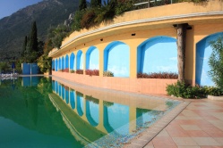 Click here to view the photos available in this gallery.